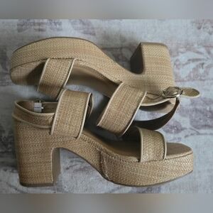 LC Lauren Conrad Tan Platform Heels